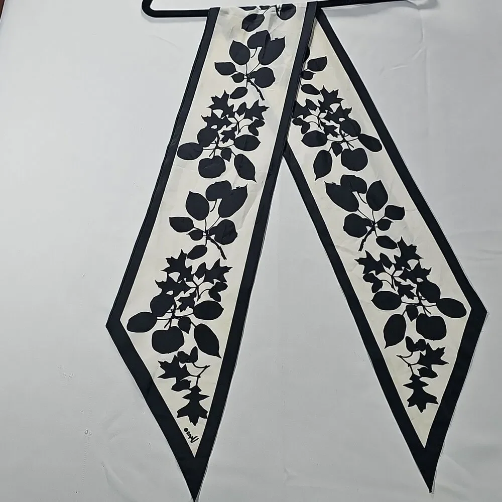 💥Vintage Vera Neumann Signed Silk Skinny scarf Black cream Botanical Apple 53